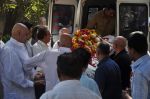 at JP Dutta_s dad funeral in Shivaji Park on 10th Feb 2012 (10).JPG